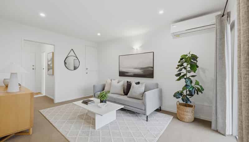 15/83 Lake Road, Belmont