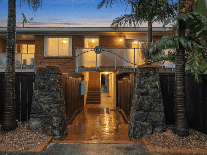15/83 Lake Road, Belmont