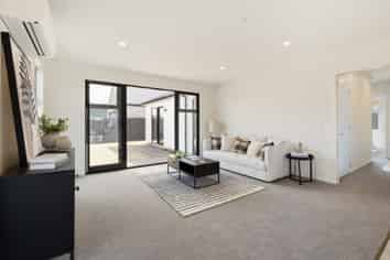 31 River Stone Drive, Halswell