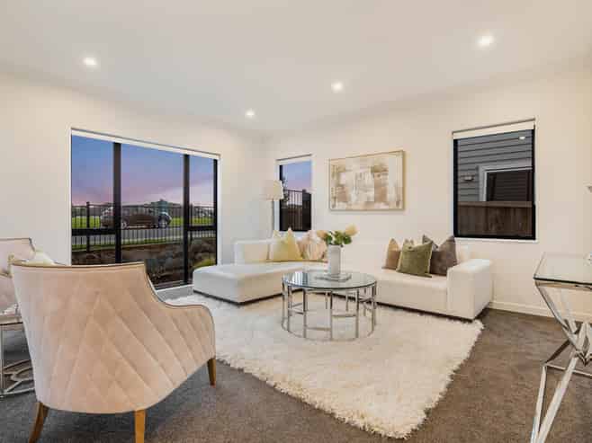 43 Davey Crescent, Millwater