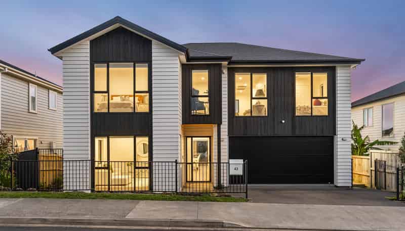 43 Davey Crescent, Millwater