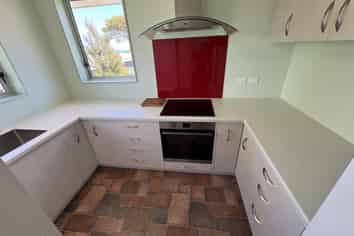 68 Gurney Road, Kelson