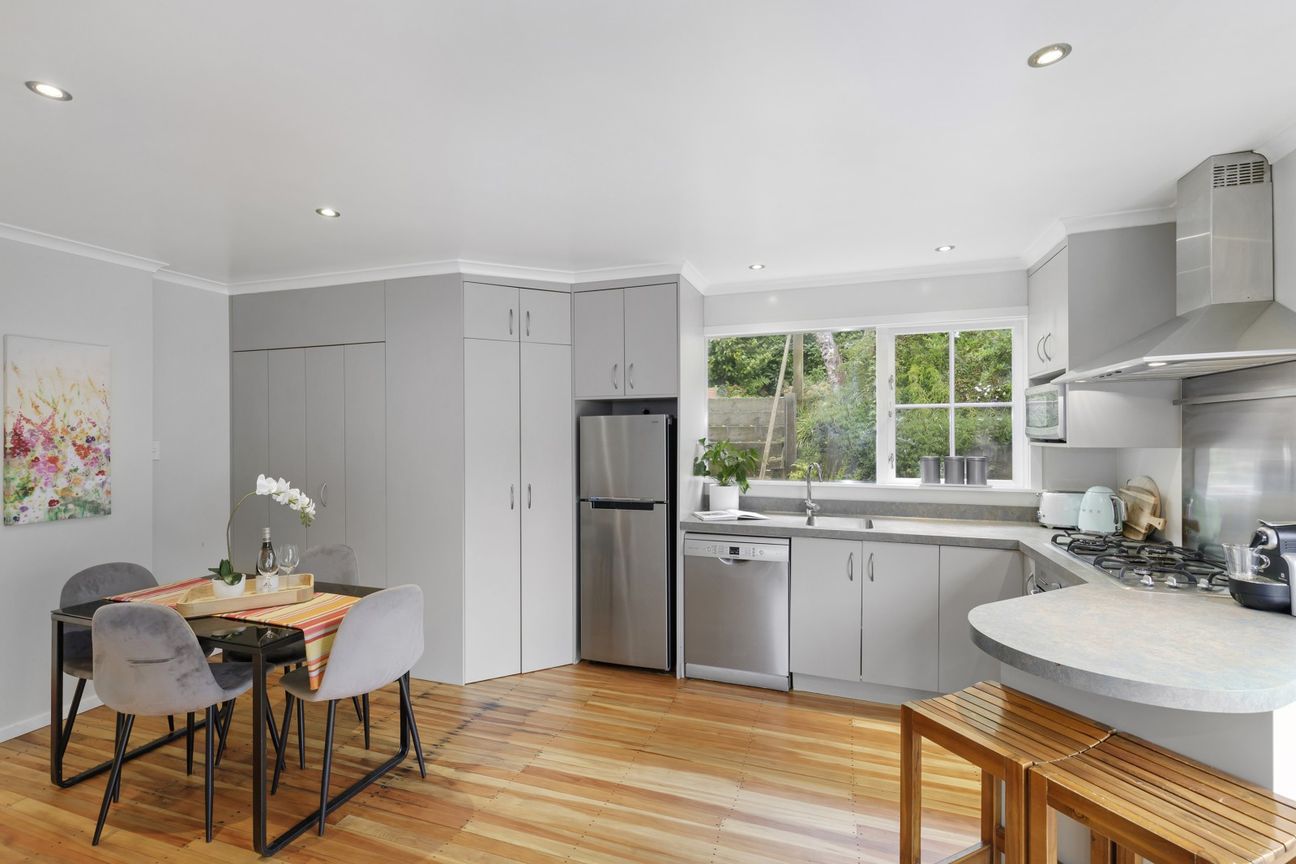 Private sanctuary living – views and community - Vista 5