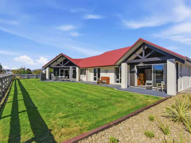 14 Lakeland Avenue, Twizel