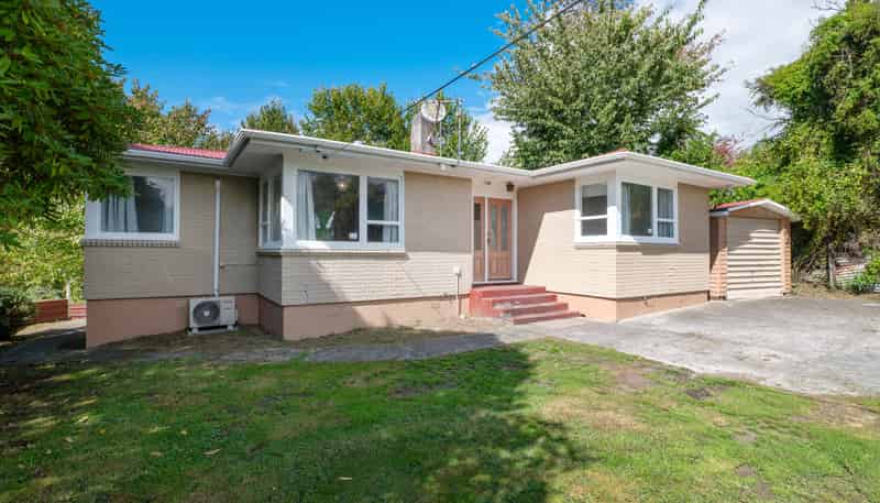 278 Sunset Road, Sunnybrook