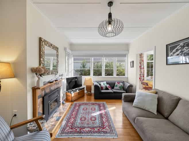 42 Miller Street, Glenholme