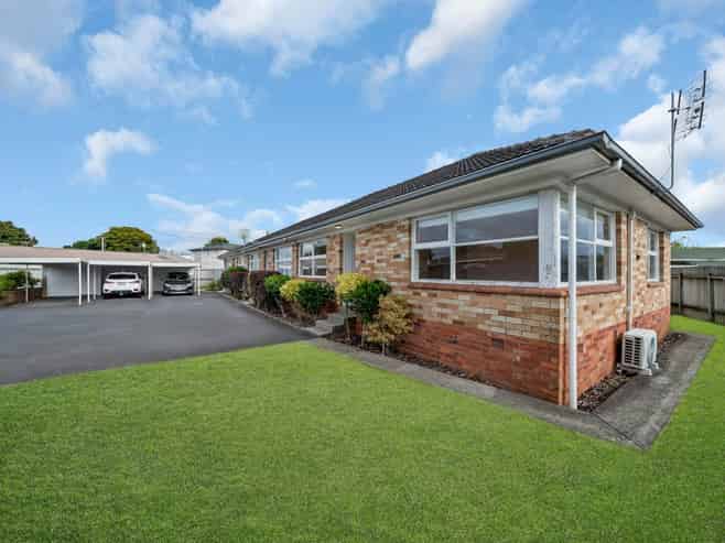3/3/81A Huia Road, Papatoetoe