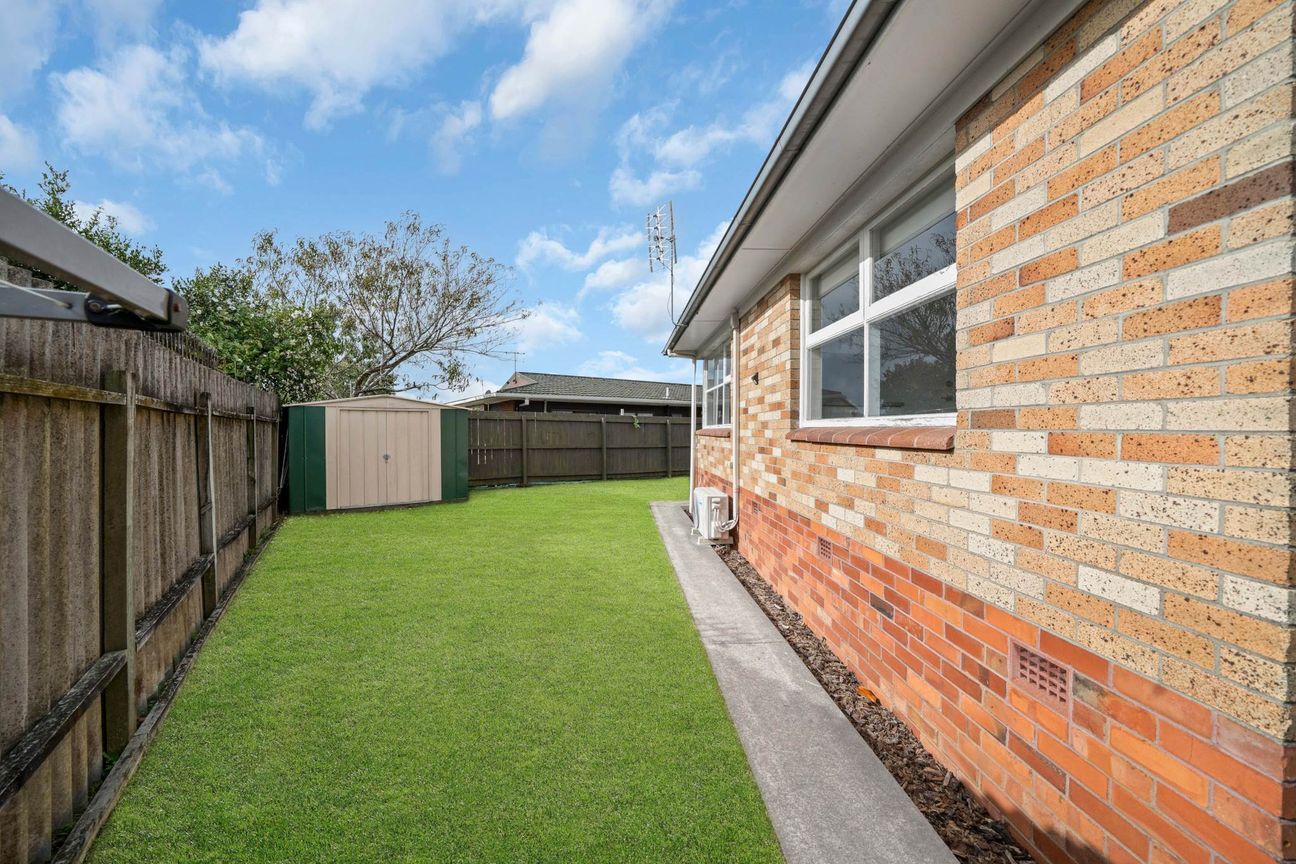 Two bedrooms + Legal sleepout ensuites! - Vista 4
