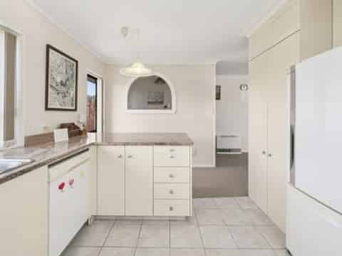 4 Orchard Place , Lynmore