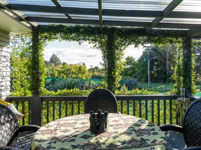 49 Patetere Street, Mamaku