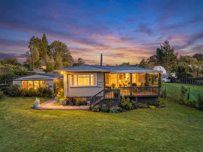 49 Patetere Street, Mamaku