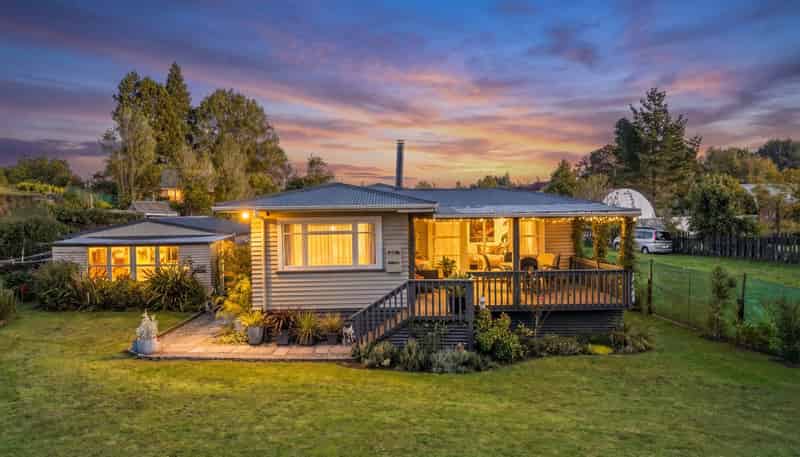 49 Patetere Street, Mamaku