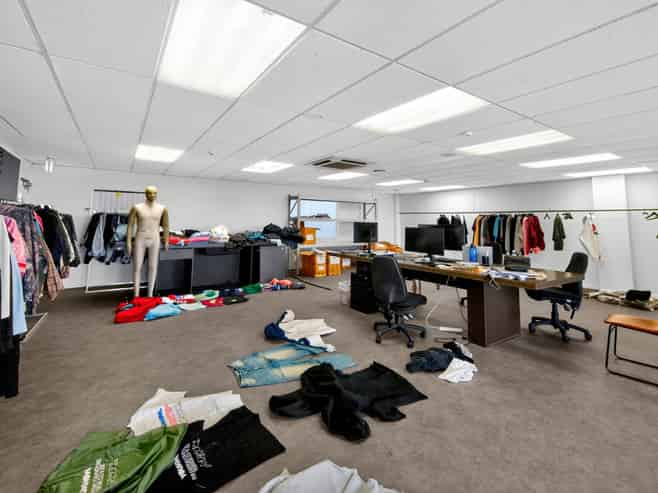 Versatile Multi-Level Industrial Offering