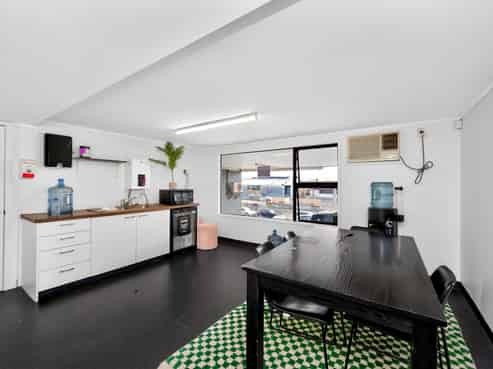 Functional Office & Warehouse Opportunity