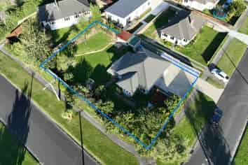 2 Puriri Crescent, Hillcrest