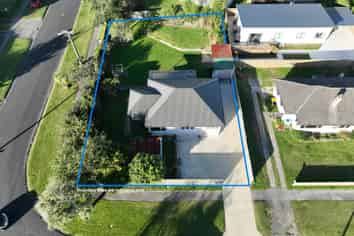 2 Puriri Crescent, Hillcrest