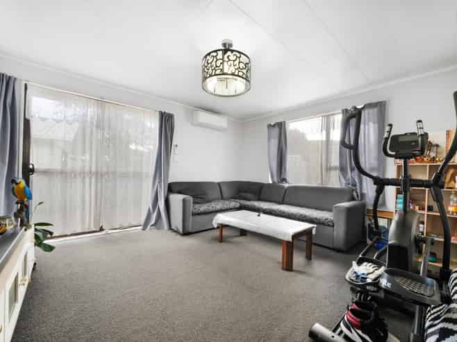 1/63 Palmers Road, Clendon Park