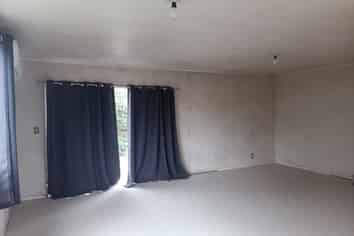 2/5 Cambridge Road, Manurewa