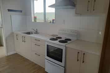 2/5 Cambridge Road, Manurewa