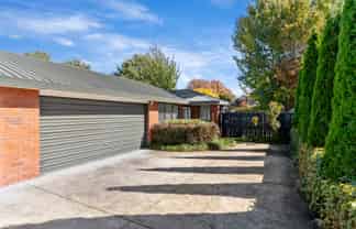 2/119 Withells Road, Avonhead