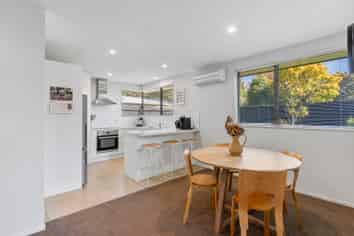 2/119 Withells Road, Avonhead