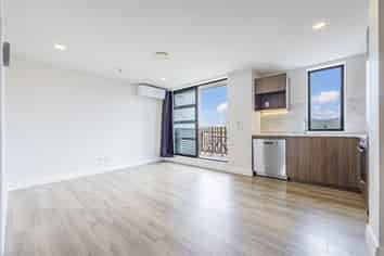 612/22 Library Lane, Albany