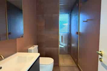 72 Middleton Road, Queenstown Hill