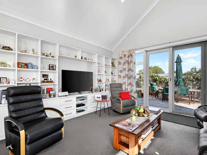 13 Tarata Grove, Masterton