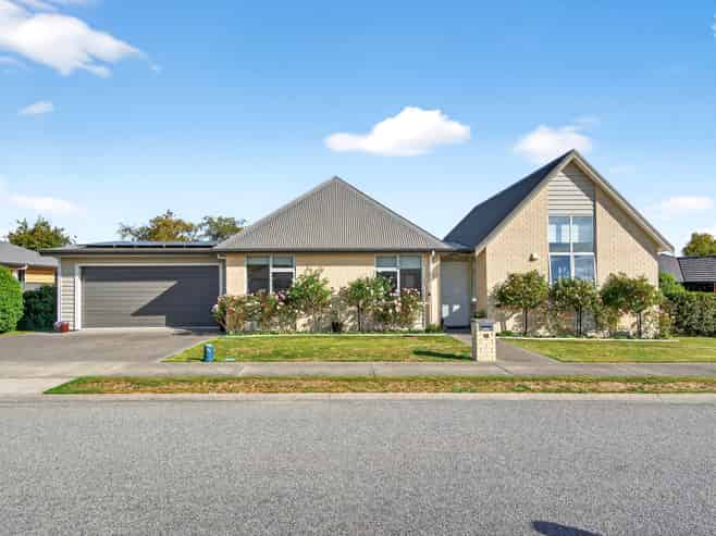 13 Tarata Grove, Masterton