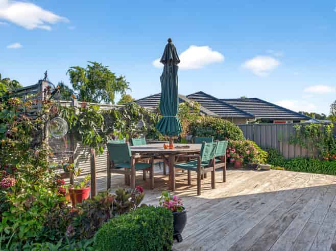 13 Tarata Grove, Masterton