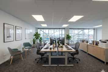 REFURBISHED c.490M2 OFFICE SPACE | TENANCY 4
