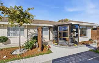 2/77 Frankleigh Street, Somerfield