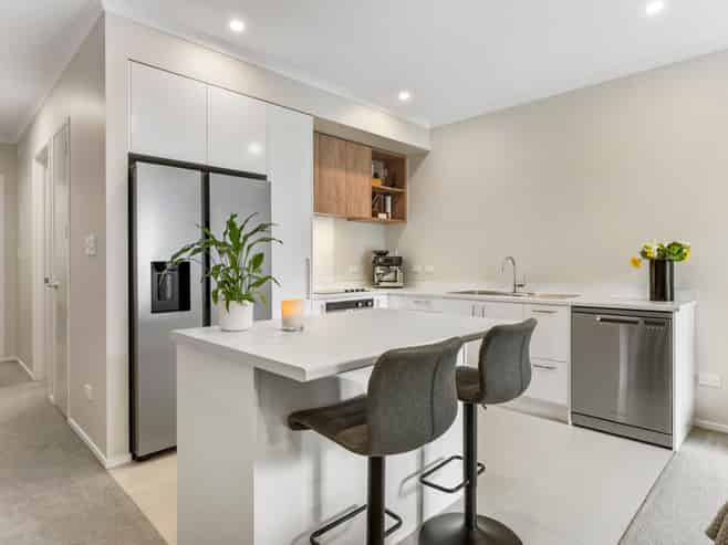 60 Rangihina Road, Hobsonville