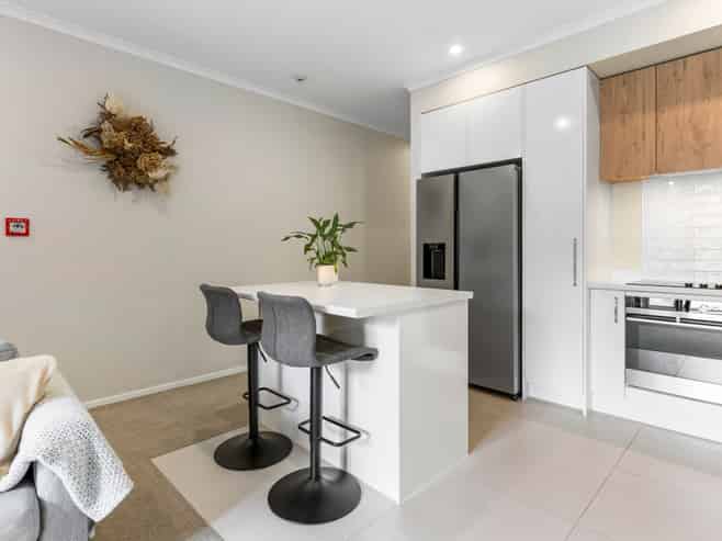 60 Rangihina Road, Hobsonville