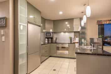 14/309 Wakefield Quay, Stepneyville