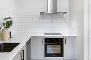 13 Wakaturia Way, Glenfield