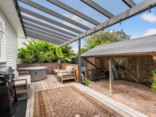 71 Martin Avenue, Mount Albert