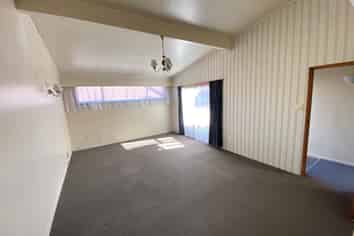 2/609 Manukau Road, Epsom