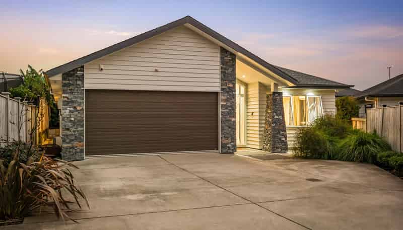 8 Konoba Avenue, Kumeu