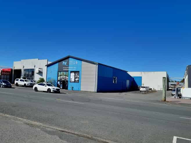 Central Te Rapa commercial unit