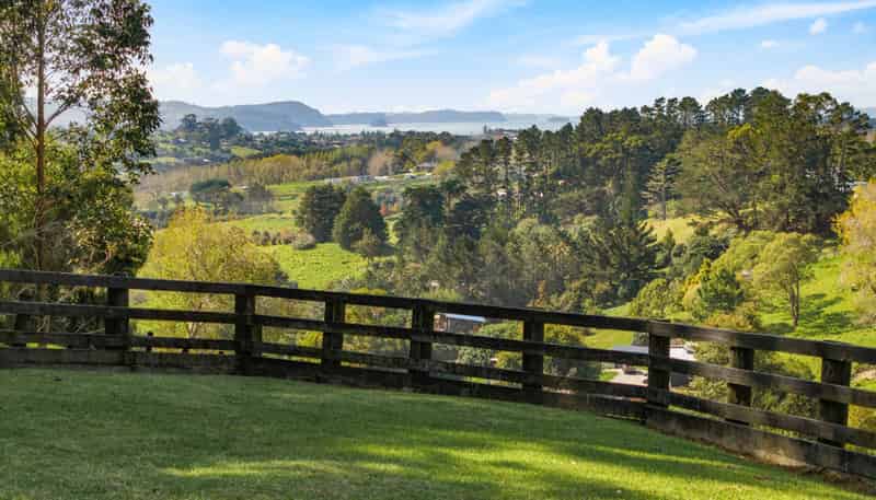 165 Spur Road, Stillwater