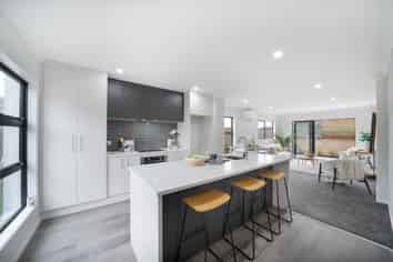 142 Jamaica Drive, Grenada North