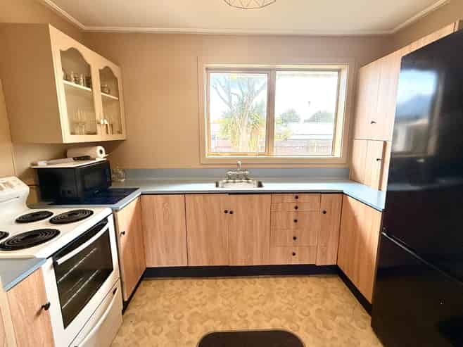 2/64 Hensley Street, Gladstone