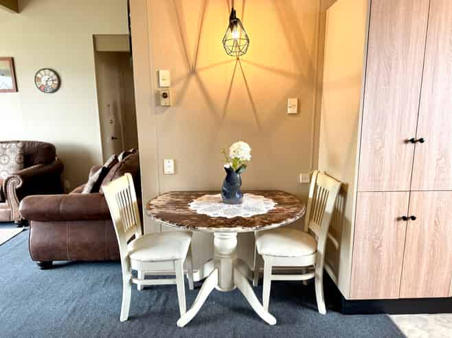 2/64 Hensley Street, Gladstone