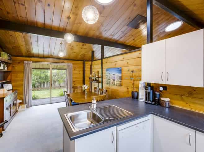 47 Plunket Street, Tamatea