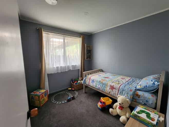 2/8 Silver Creek Road , Weymouth