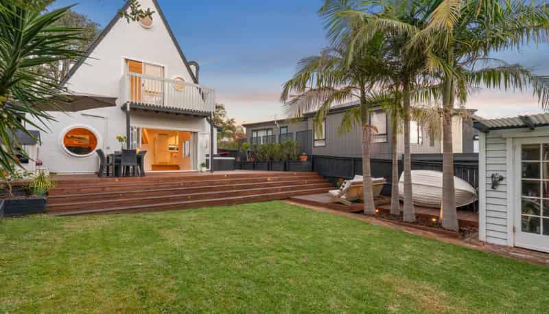 490B Beach Road, Murrays Bay