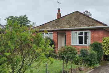 42 Masters Crescent, Masterton