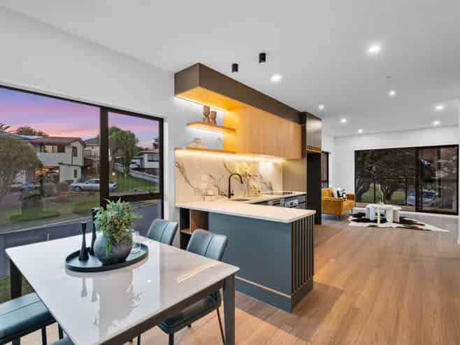 1/33 Elizabeth Drive, West Harbour