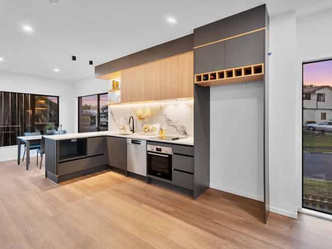 1/33 Elizabeth Drive, West Harbour